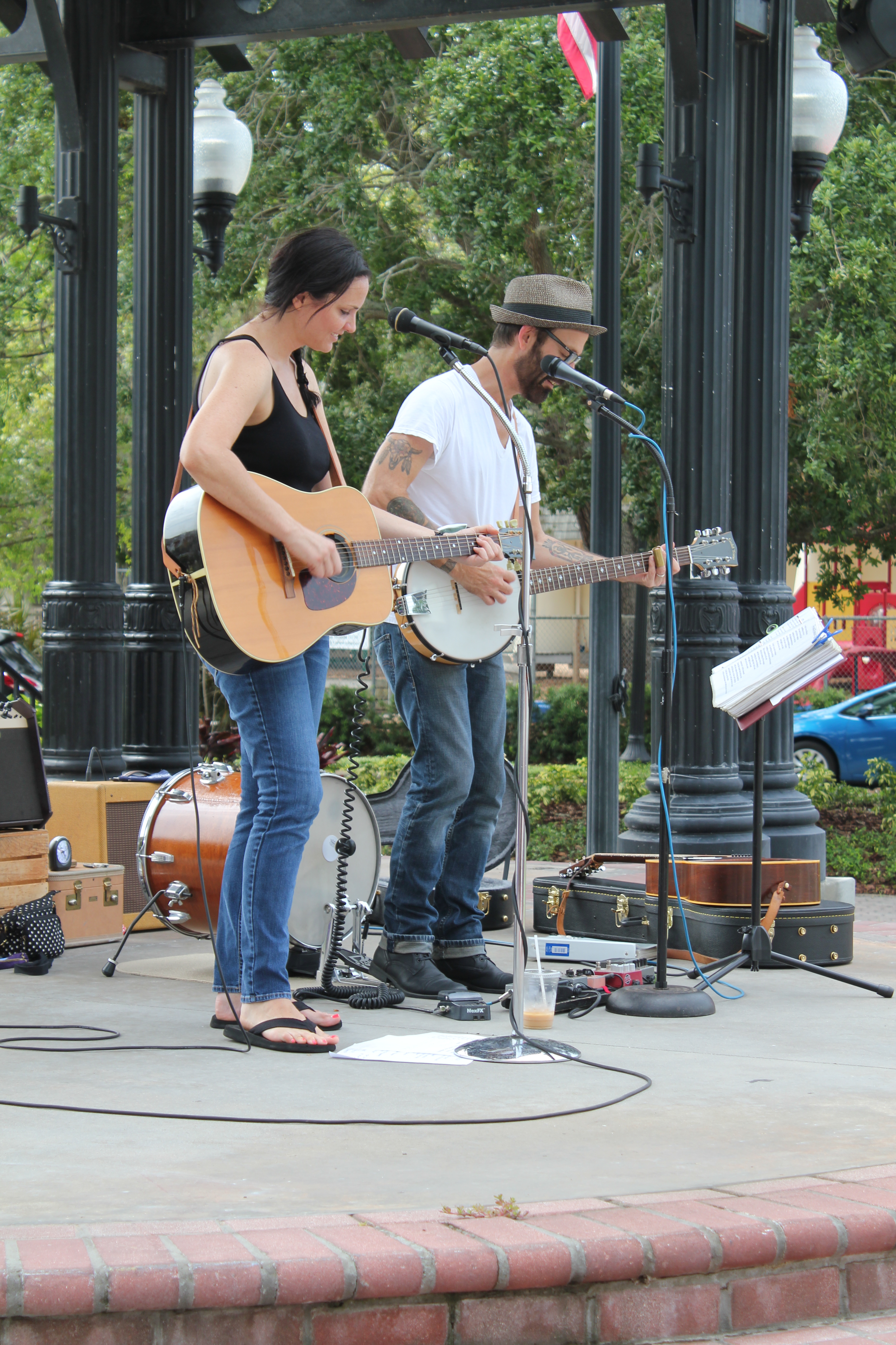 Live music at the Dunedin Farmers Market bandstand